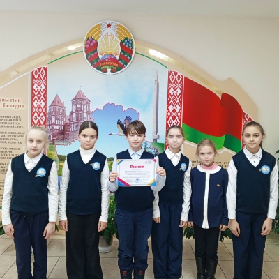 IMG 4b0be80a8a3efcca49860dabd45097e9 V