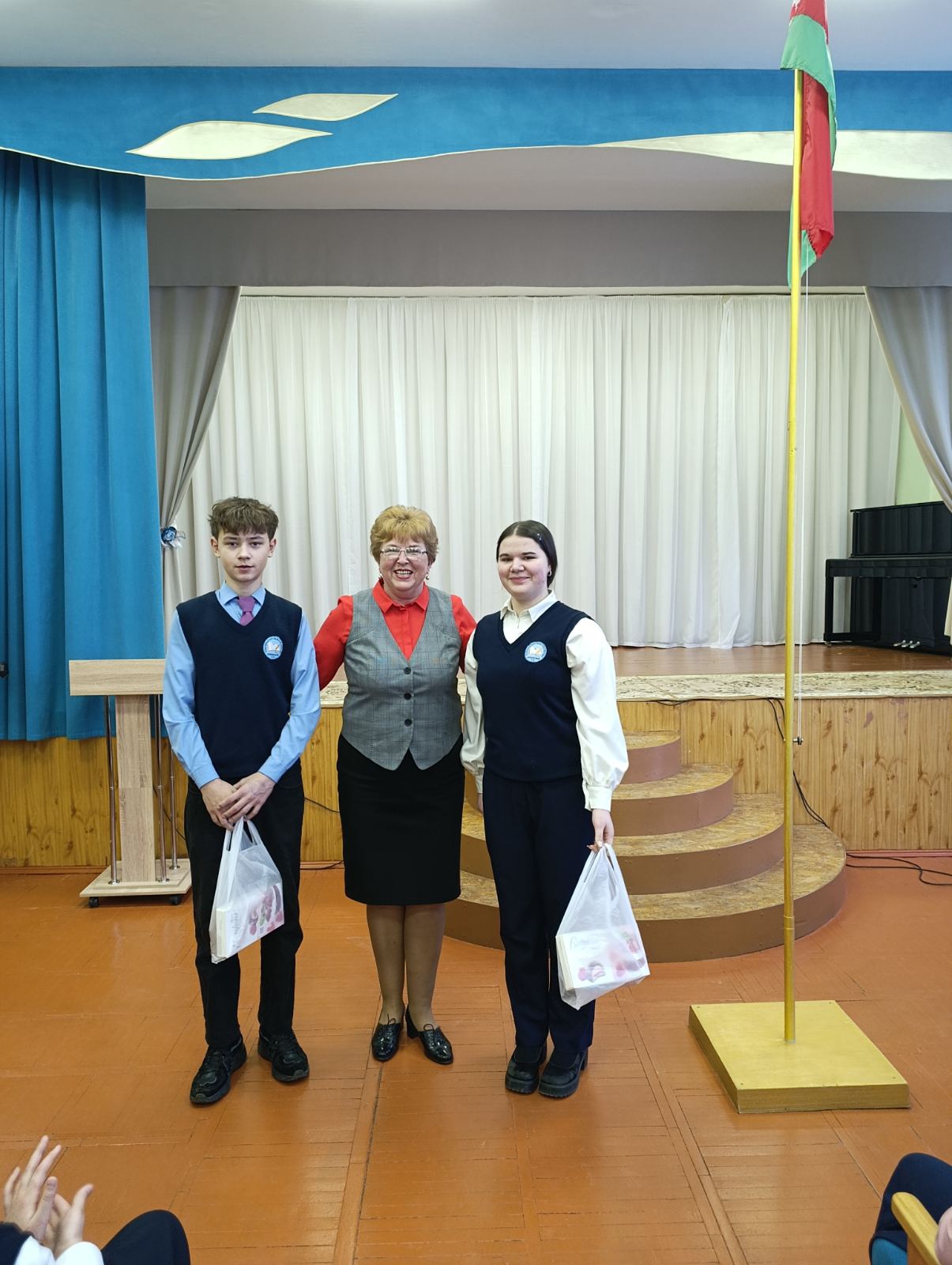 IMG a458edeb97ad107c1b1f767fe42ed28a V