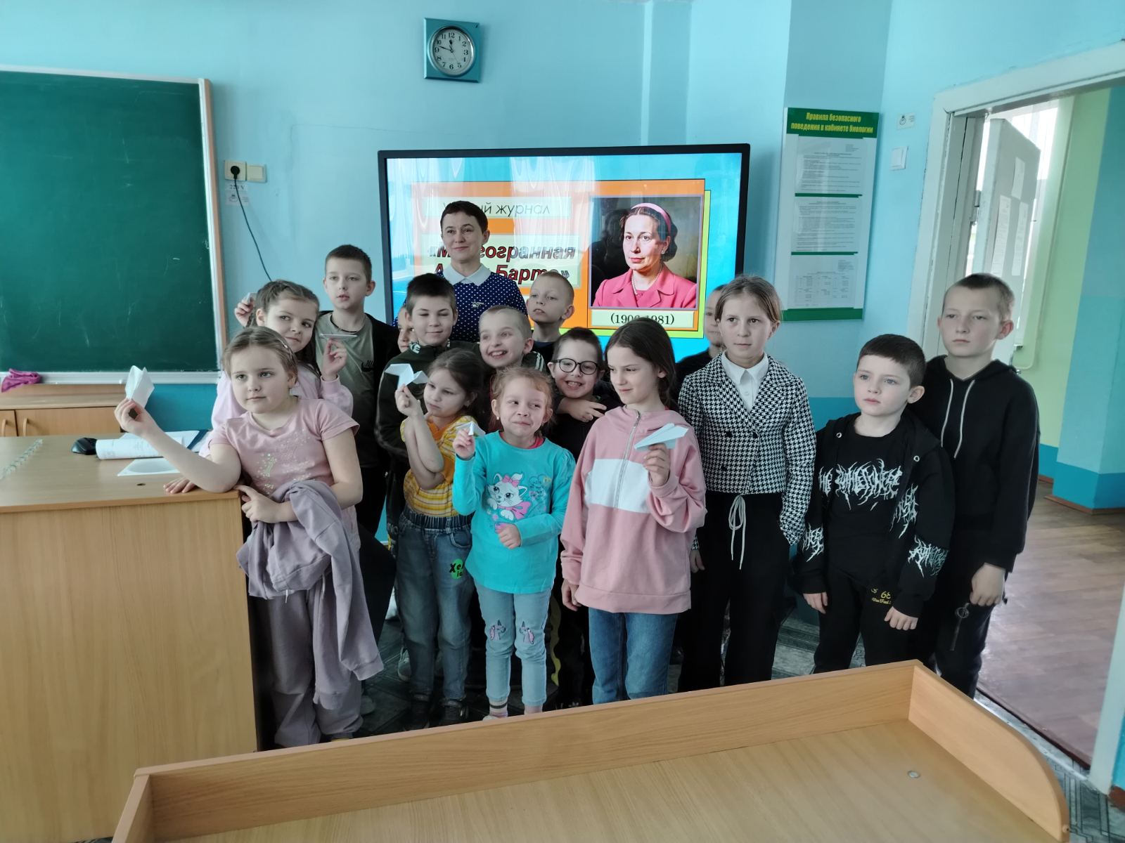 IMG b3c05c7031d87edd7bd6087766482e30 V